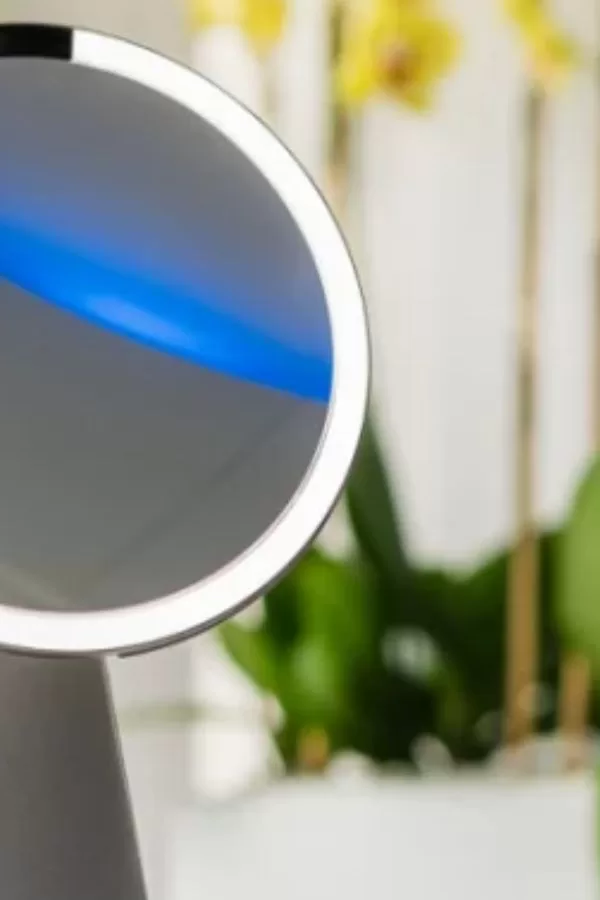 Simplehuman, o Espelho com Alexa para você brilhar!