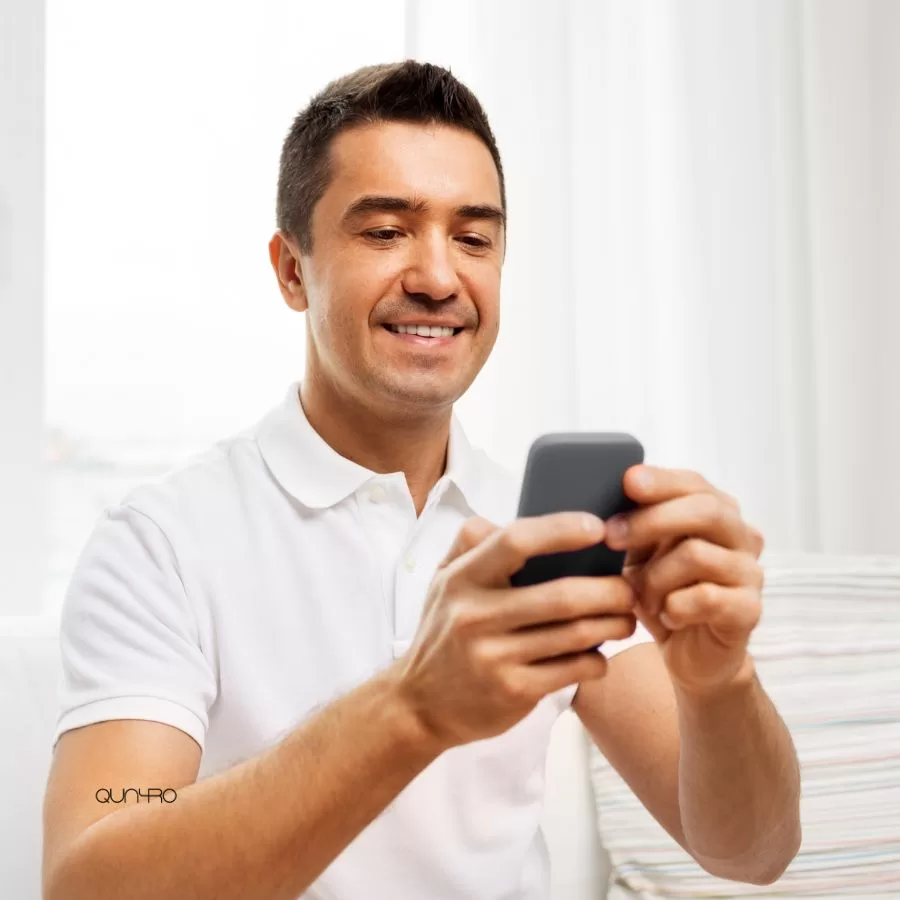 homem-ao-celular